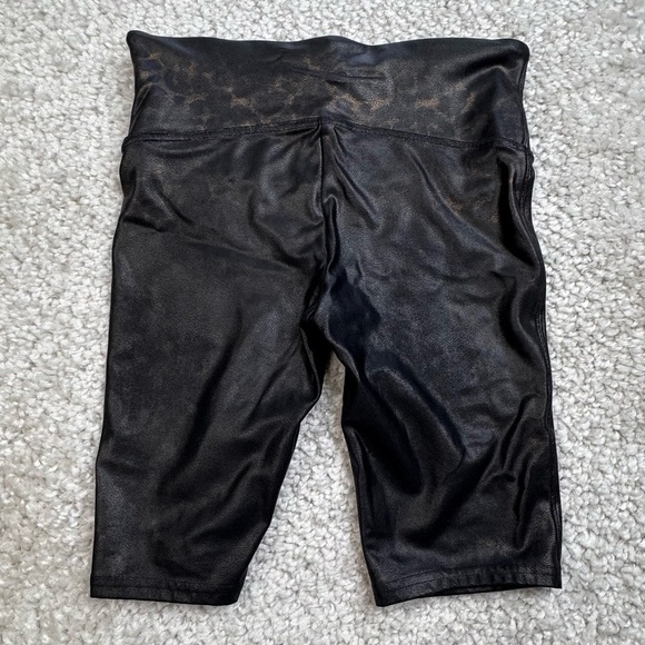 Spanx Faux Leather Leopard Print Black Bike Shorts. Medium FLAW - Picture 2 of 12
